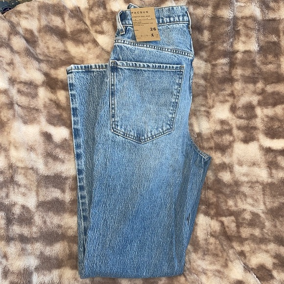 NWT! Size 26. Pacsun Eco Stretch Medium Indigo Dad Jeans. - Picture 5 of 10